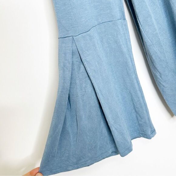 Amelia James Bell Sleeve Tunic Top Blue Size Large - Picture 9 of 9